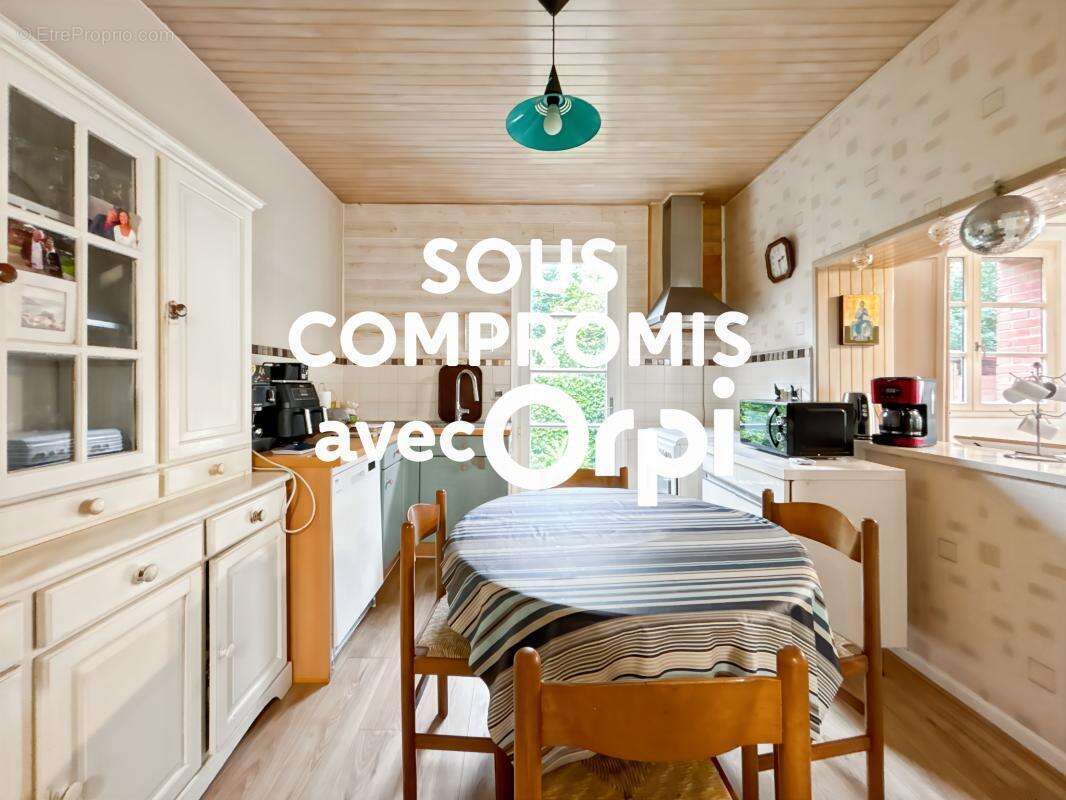 Maison à LA CAPELLE-LES-BOULOGNE