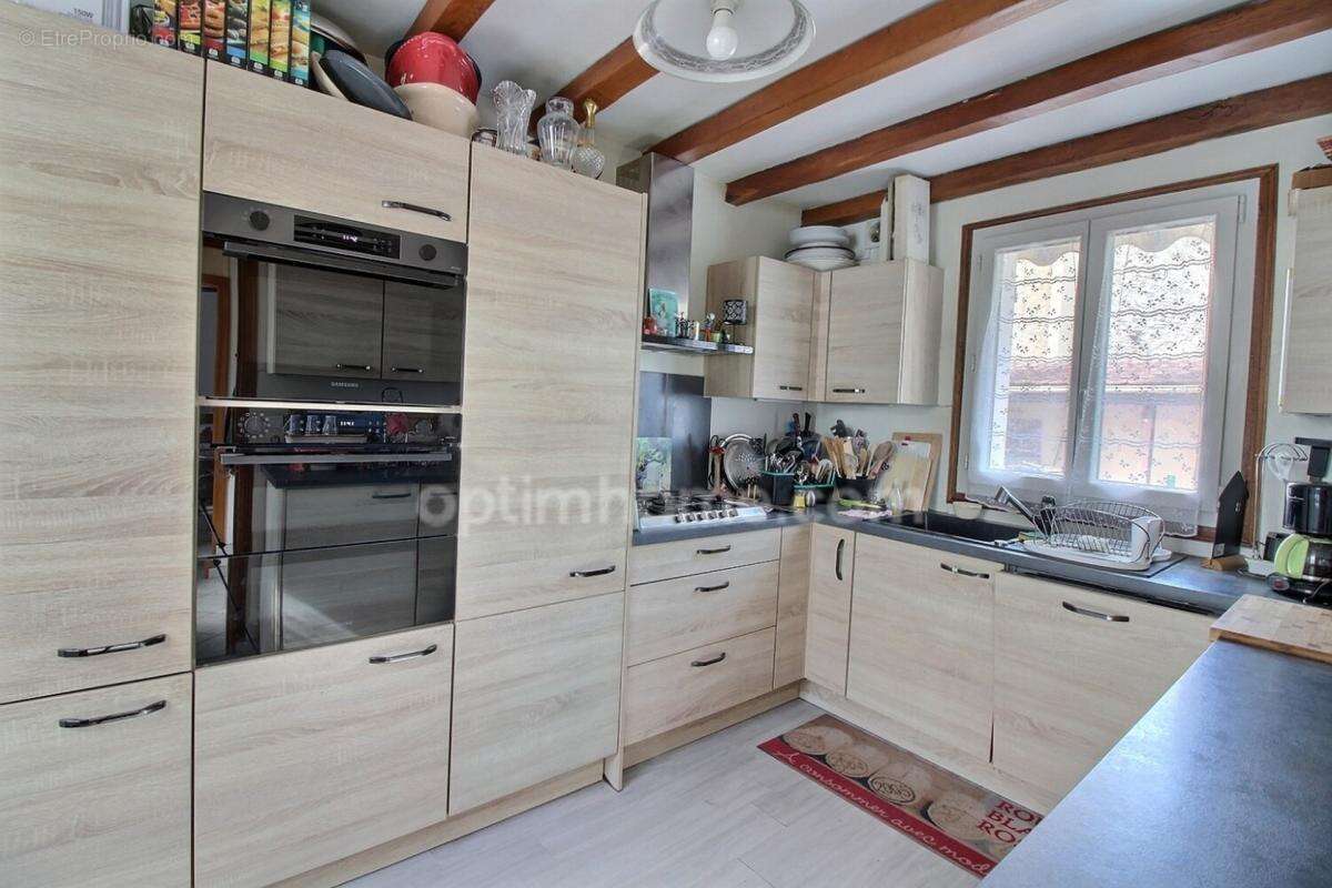 Maison 5 pièces de 100 m2 à vendre à MANTES LA VILLE (78) au prix de 237000 euros - photo 5