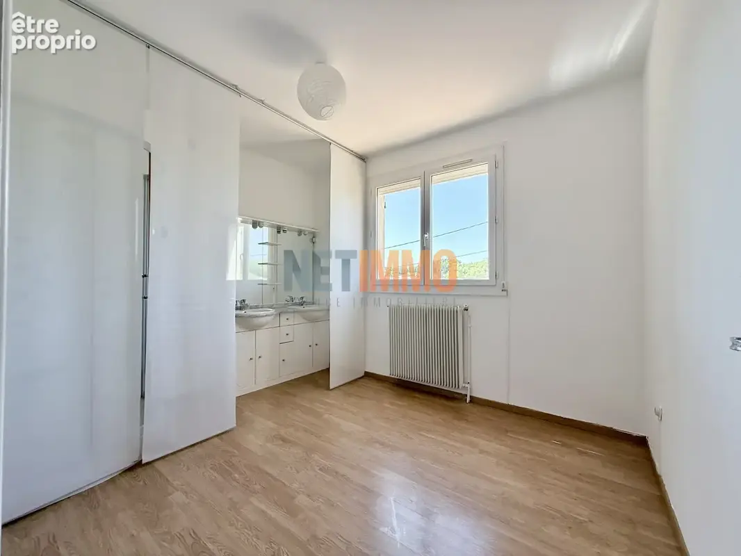 Maison 5/6 chambres - 2 salons - garage - photo 14
