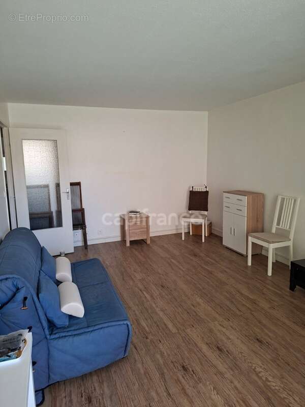 Marseille 8e, appartement t2 meuble 53m² + box 16m2 + terrasse sud 8m2 + cave / 295 000 euros - photo 2