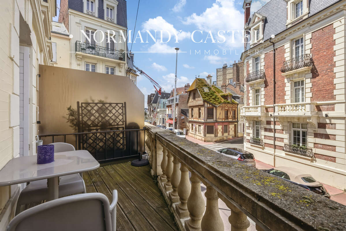 Appartement à TROUVILLE-SUR-MER