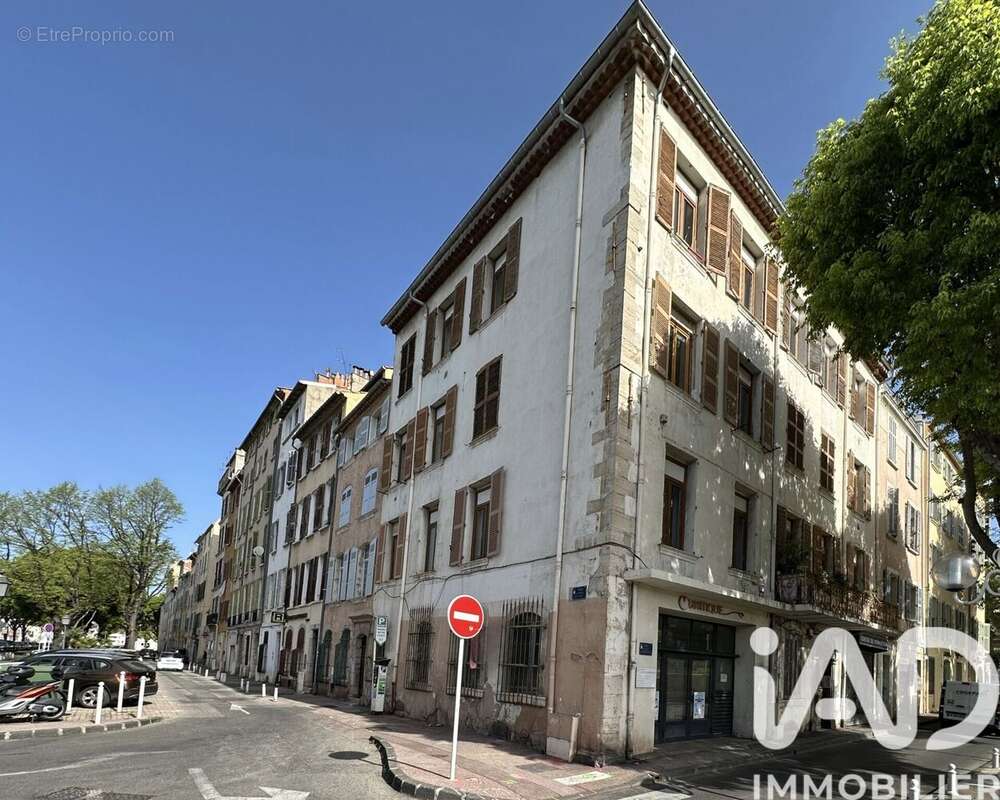 Photo 4 - Commerce à TOULON