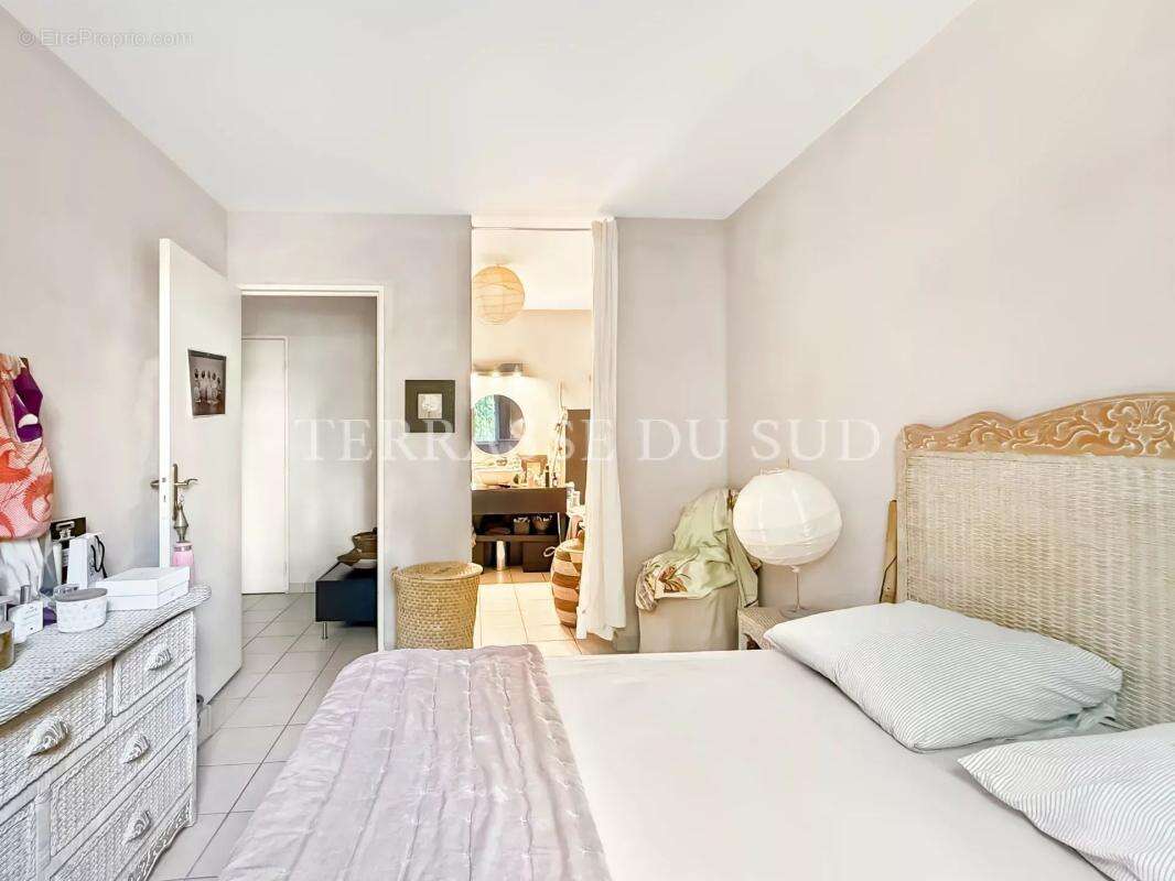 Vente Appartement 3 Pièces 70 m2 avec 50 m2 de Terrasse et Jardin - Chateau Gombert - Marseille 13 - photo 13