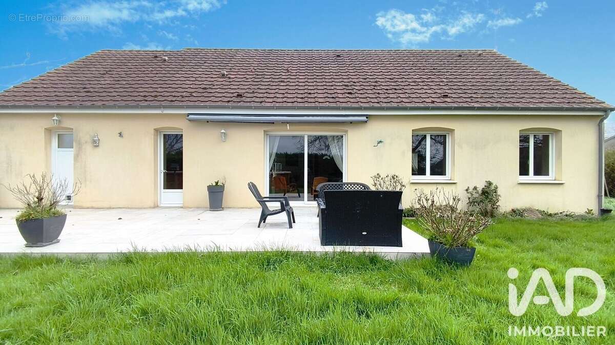 Maison 123 m² à Vineuil  - photo 7
