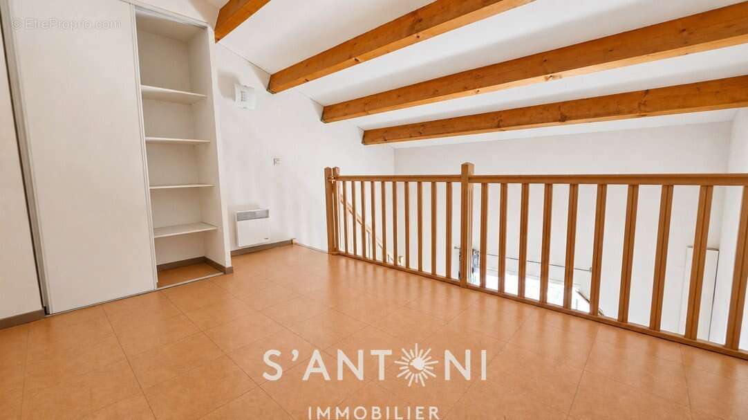 COLOMBIERS  Charmante maison T2 de 34 m² environ avec terrasse et parking privatif - photo 5