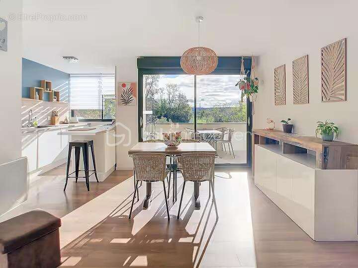 T3- 63,05m2 - vue canal du midi – investissement saisonnier clé en main - photo 2