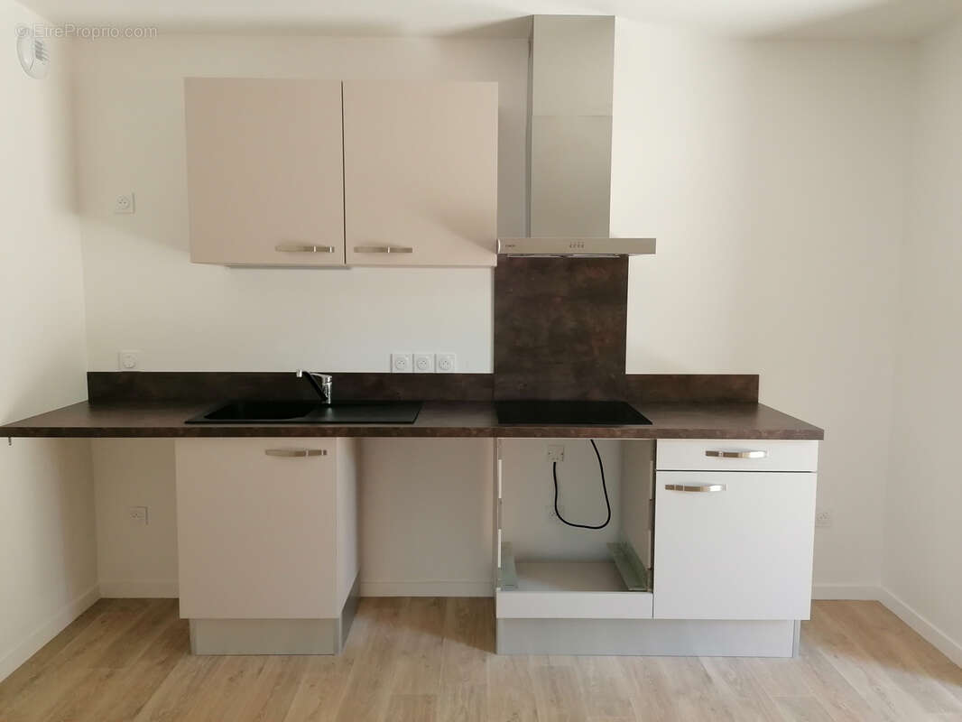 Appartement à CAMBLANES-ET-MEYNAC