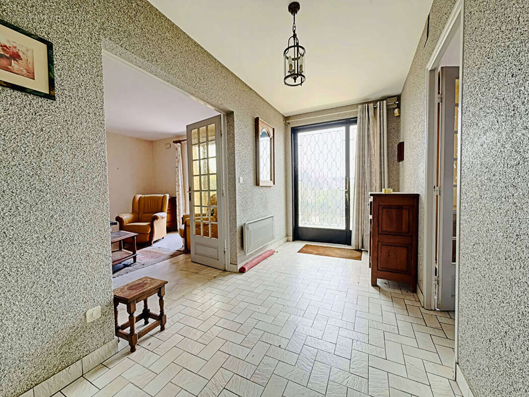 Maison à ECUEIL