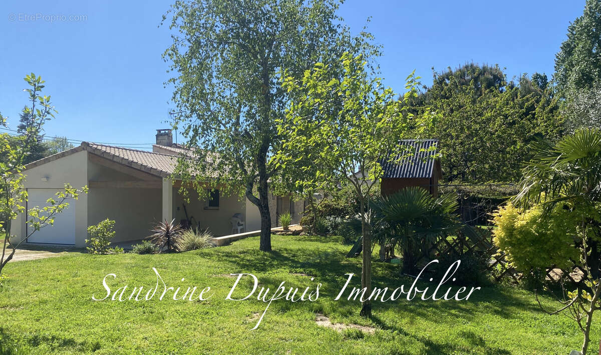 Maison à CHERMIGNAC