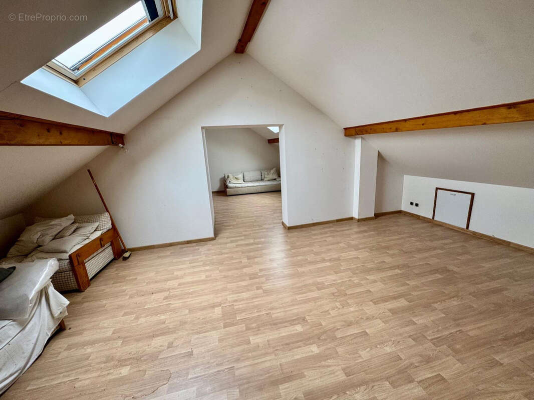 Maison à ALLONZIER-LA-CAILLE