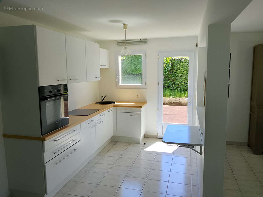 LA PLAINE SUR MER , Maison proche mer sur terrain constructible - photo 12