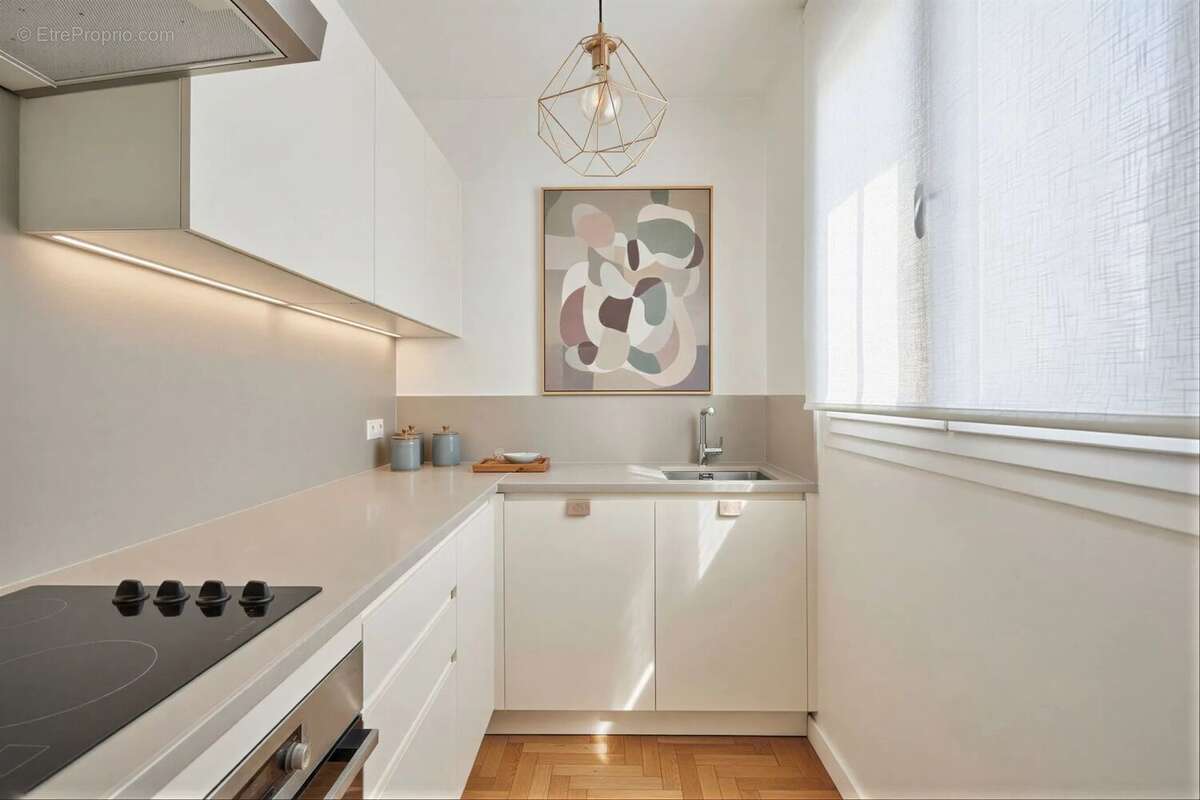 Appartement à AUBERVILLIERS