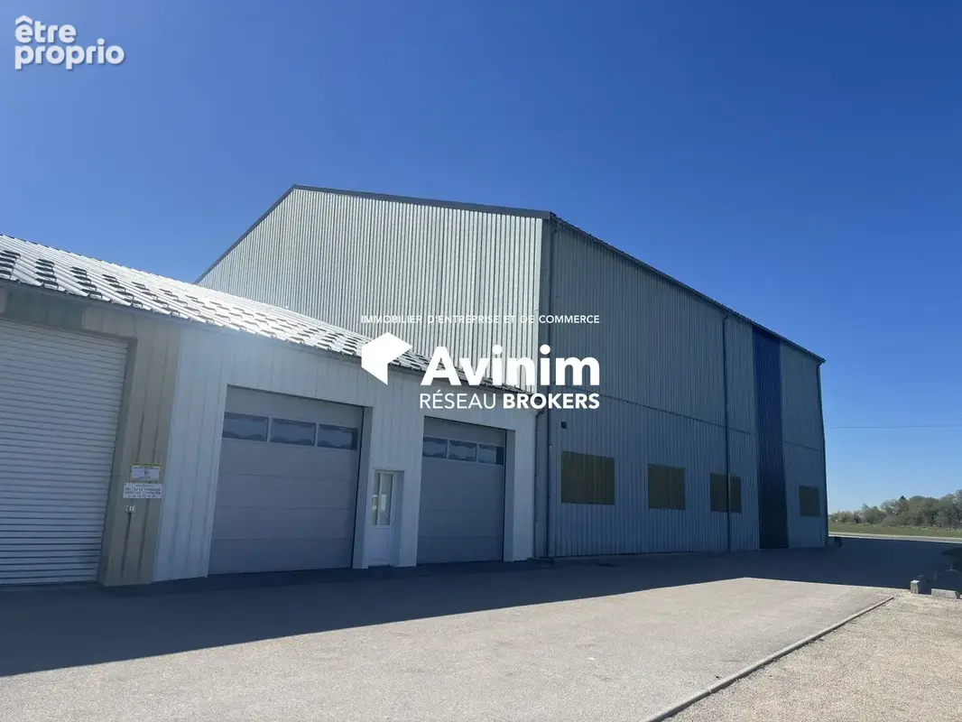 Commerce 800 m² à vendre à Vuillecin (25300) - photo 5