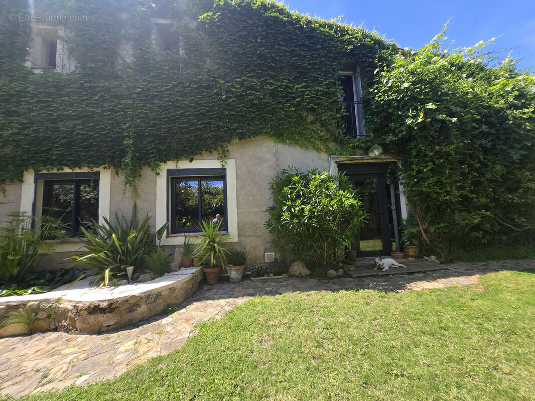 Maison en pierre beaucoup de charme - photo 5