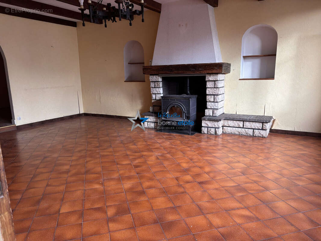 Maison à LAVILLE-AUX-BOIS