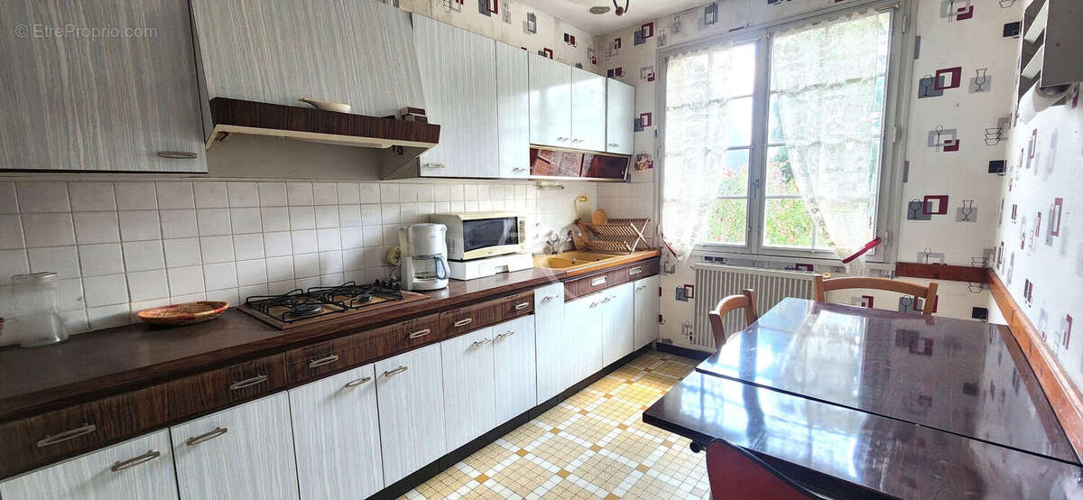 Vivonne - maison - sous sol - jardin - photo 6