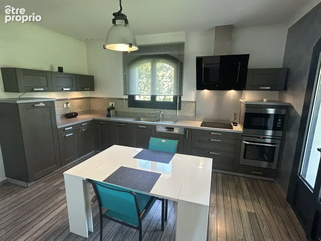 Maison 163 m² à Tarbes  - photo 4