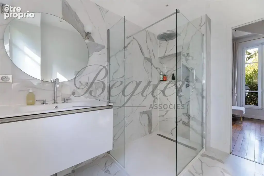 Vaucresson (92420) – Maison de charme de 210 m², 5 chambres, jardin paysager et terrasse – Terrain 396 m² - près de Paris, Hauts - photo 12