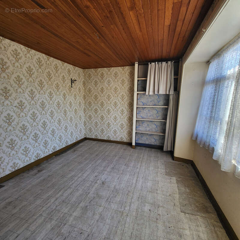 Maison à SAINT-SATURNIN