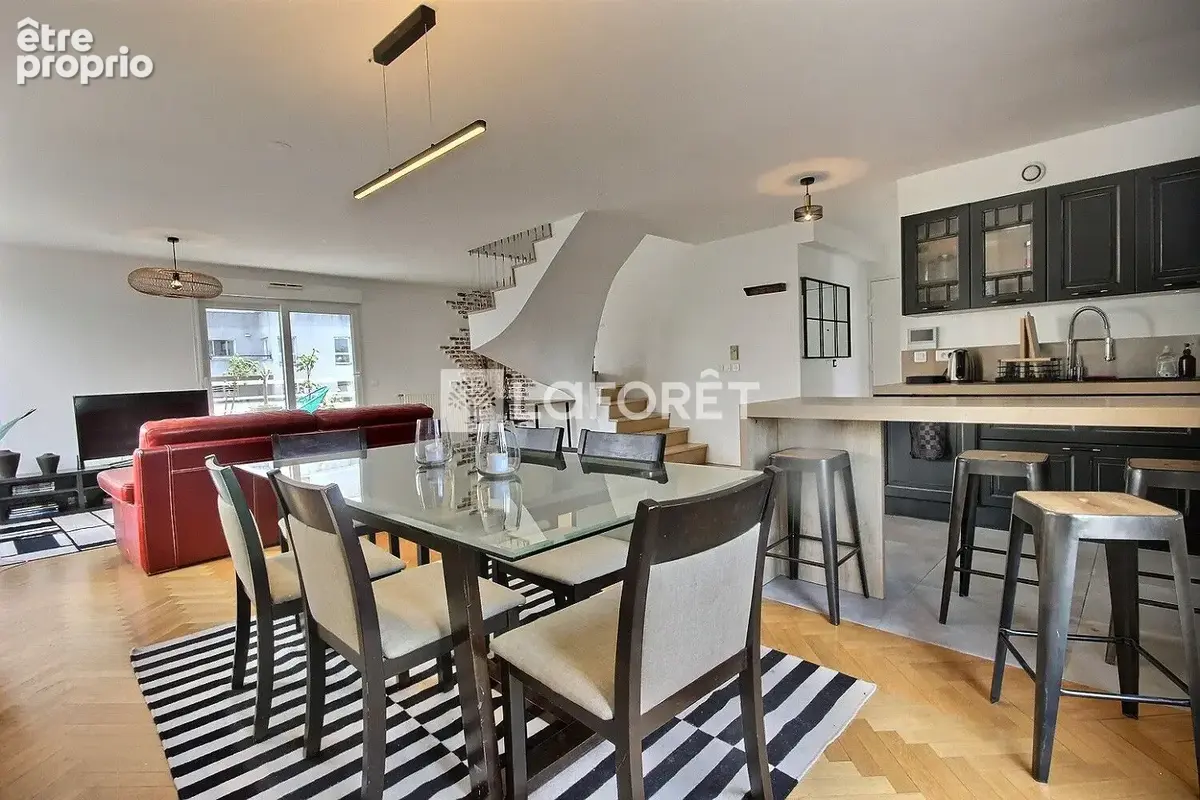 Appartement Courbevoie 5 pièce(s) 103.15 m2 - photo 3