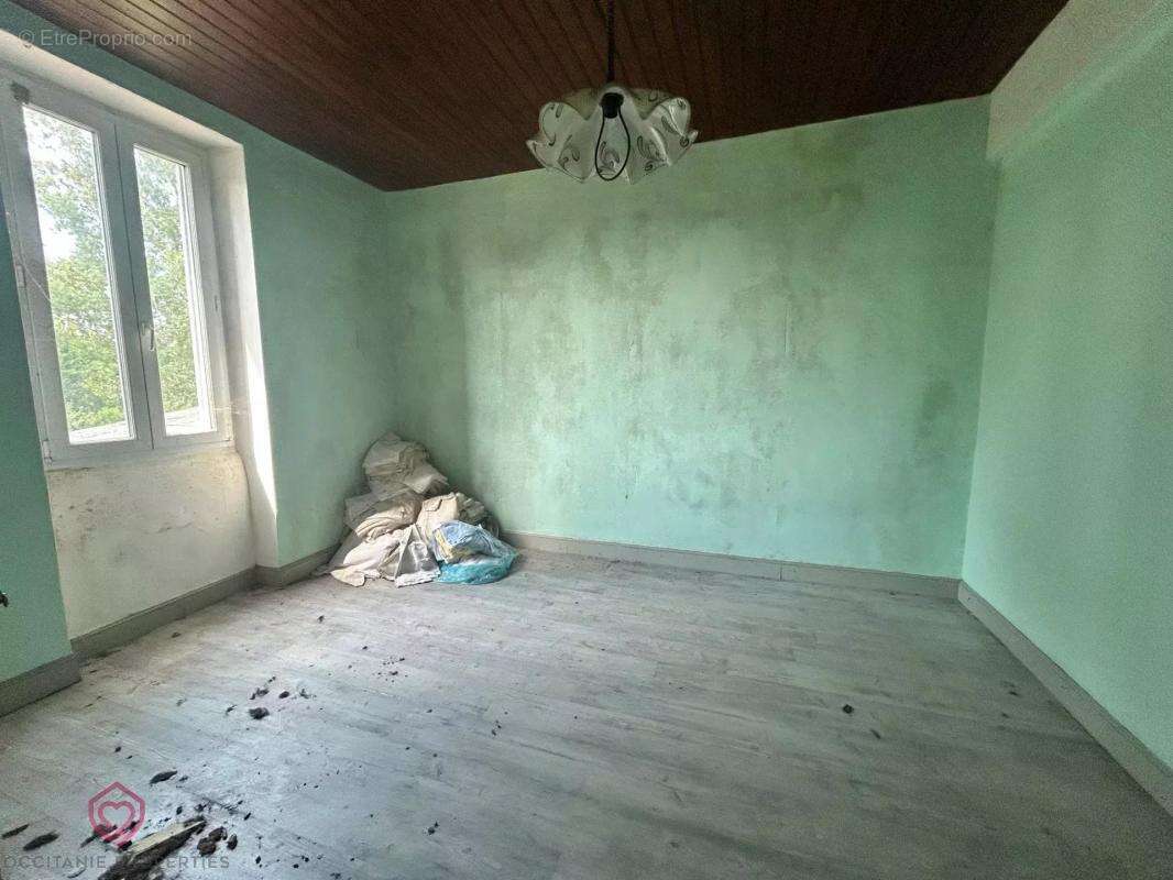 Maison à LEZAT-SUR-LEZE