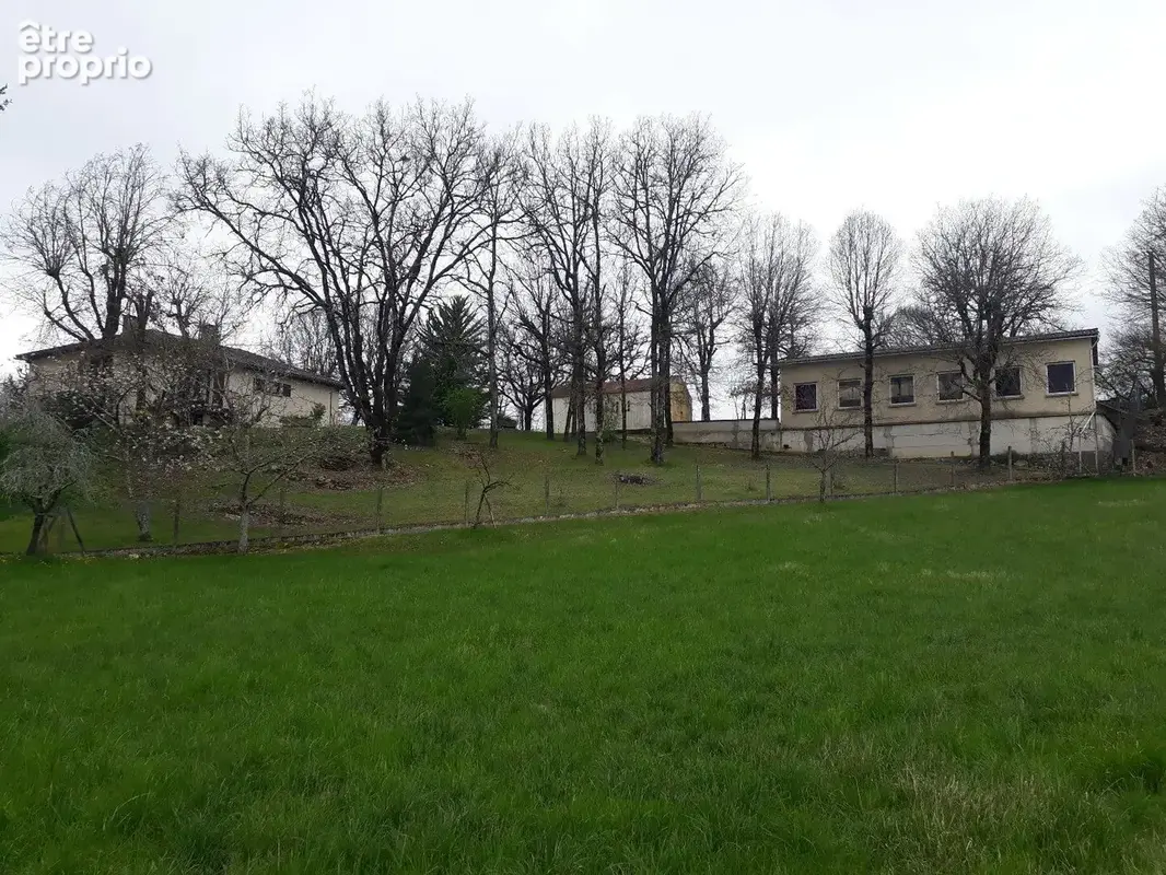 Propriété de caractère avec maison et dépendances sur 24 hectares dans le Lot - photo 27