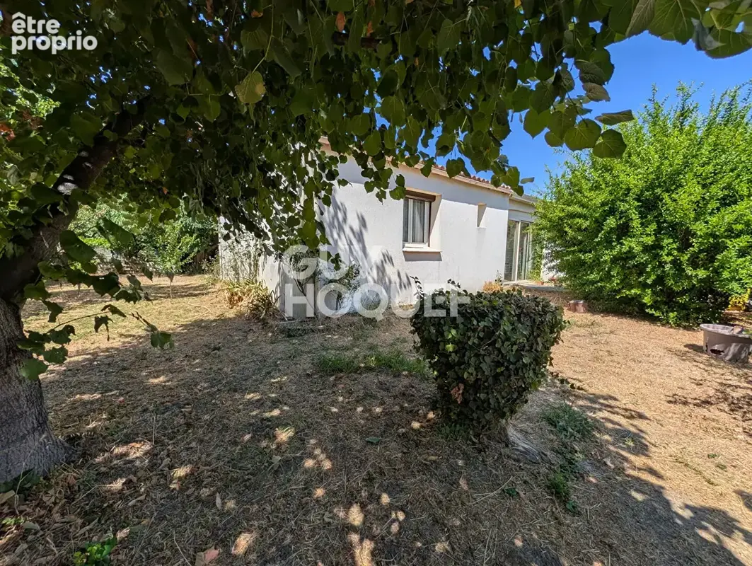 Photo Maison à Morieres-Les-Avignon au prix de 295 000€