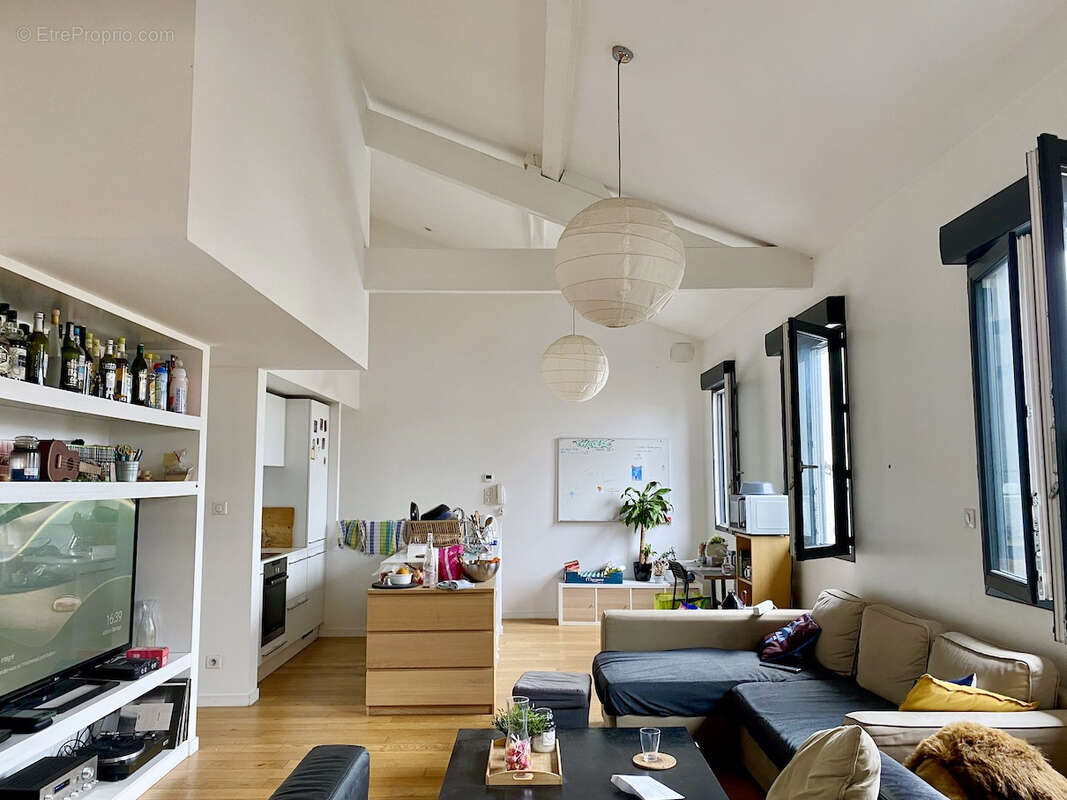 Appartement à BORDEAUX