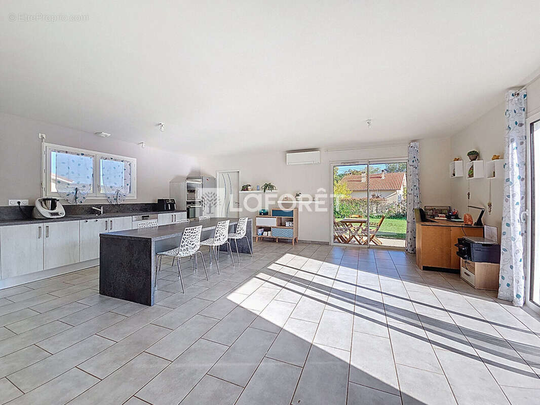 Maison à SALIES-DE-BEARN