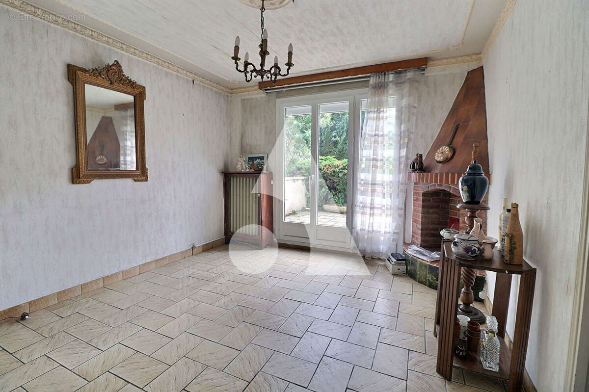 Maison à FRANCONVILLE