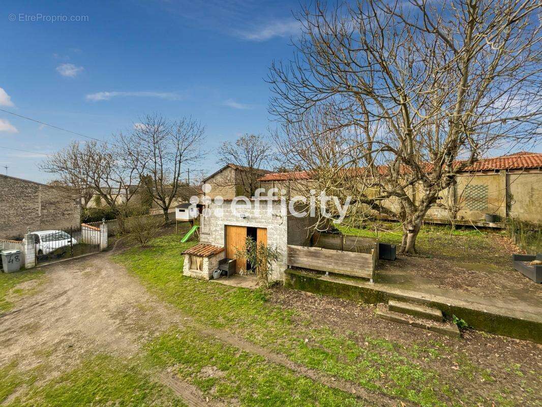 Maison 108 m² à Perignac  - photo 15