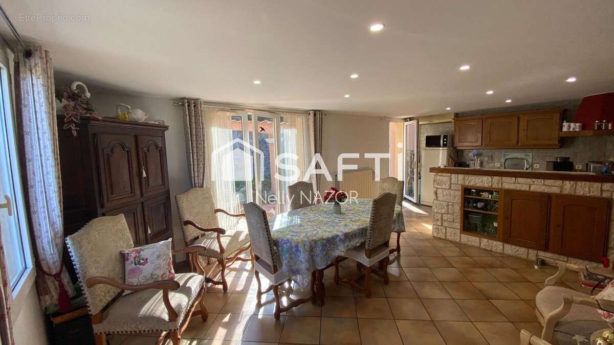 Photo 3 - Maison à TREILLES