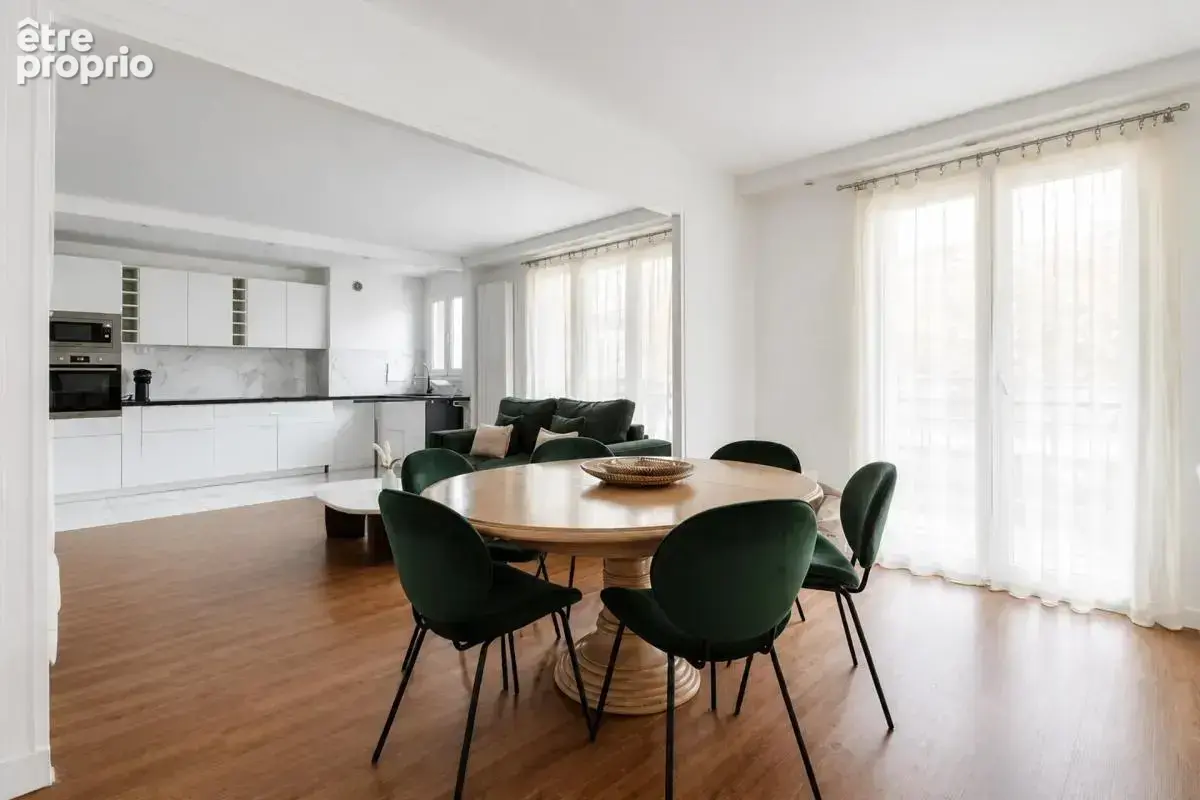 Lumineux 4 pièces 95m² avec parking - Paris - photo 2