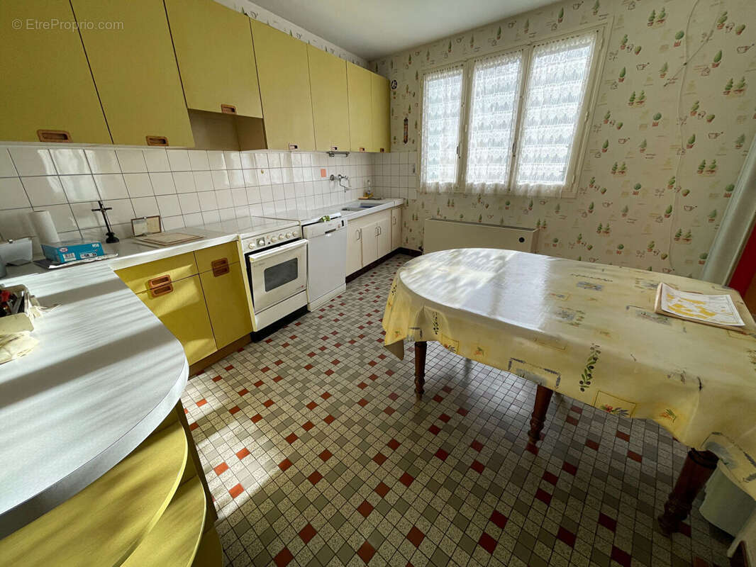 Maison à NAIVES-ROSIERES