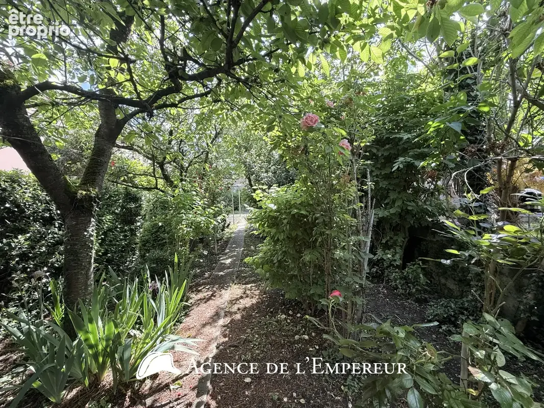 Appartement à RUEIL-MALMAISON