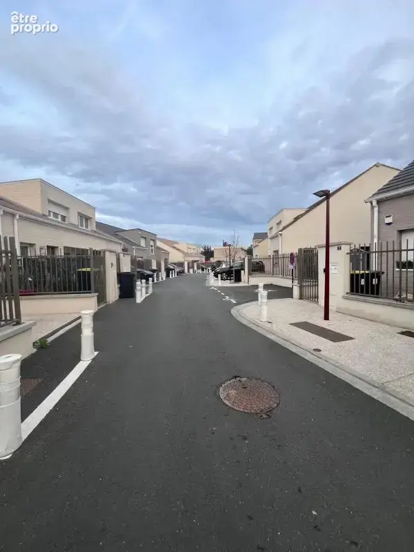 Maison de 4 pièces de 79 m² à Bondy - photo 27