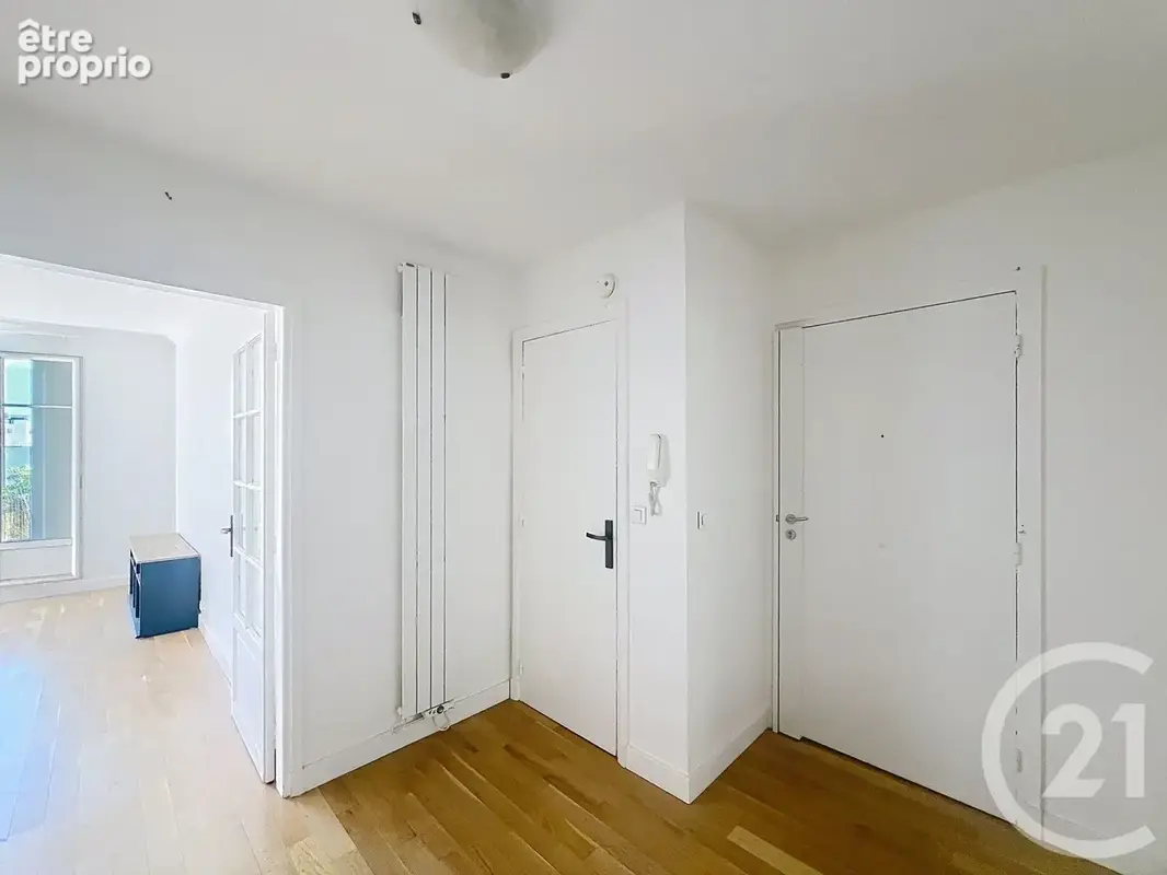 Appartement 2 pièces 55 m² à vendre à Saint-Cloud (92210) - photo 3