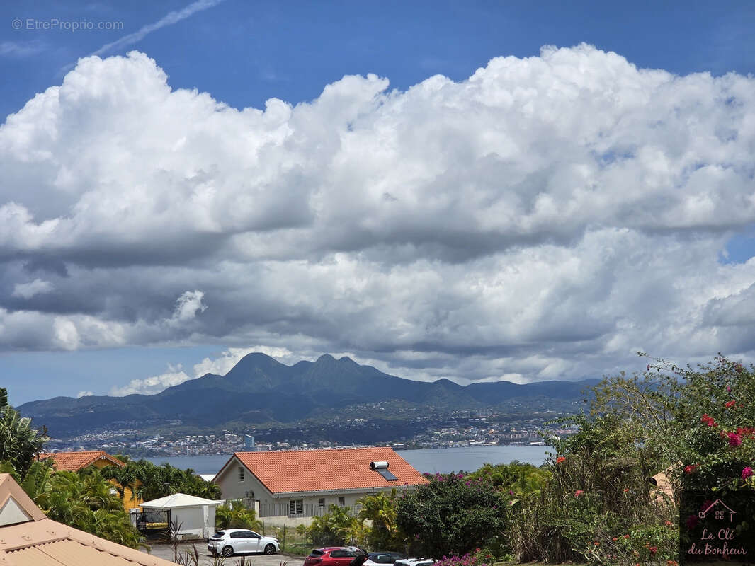 Appartement à LES TROIS-ILETS