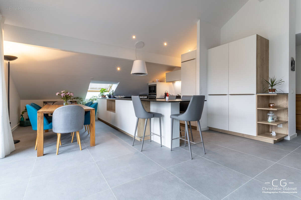 Appartement à DIVONNE-LES-BAINS