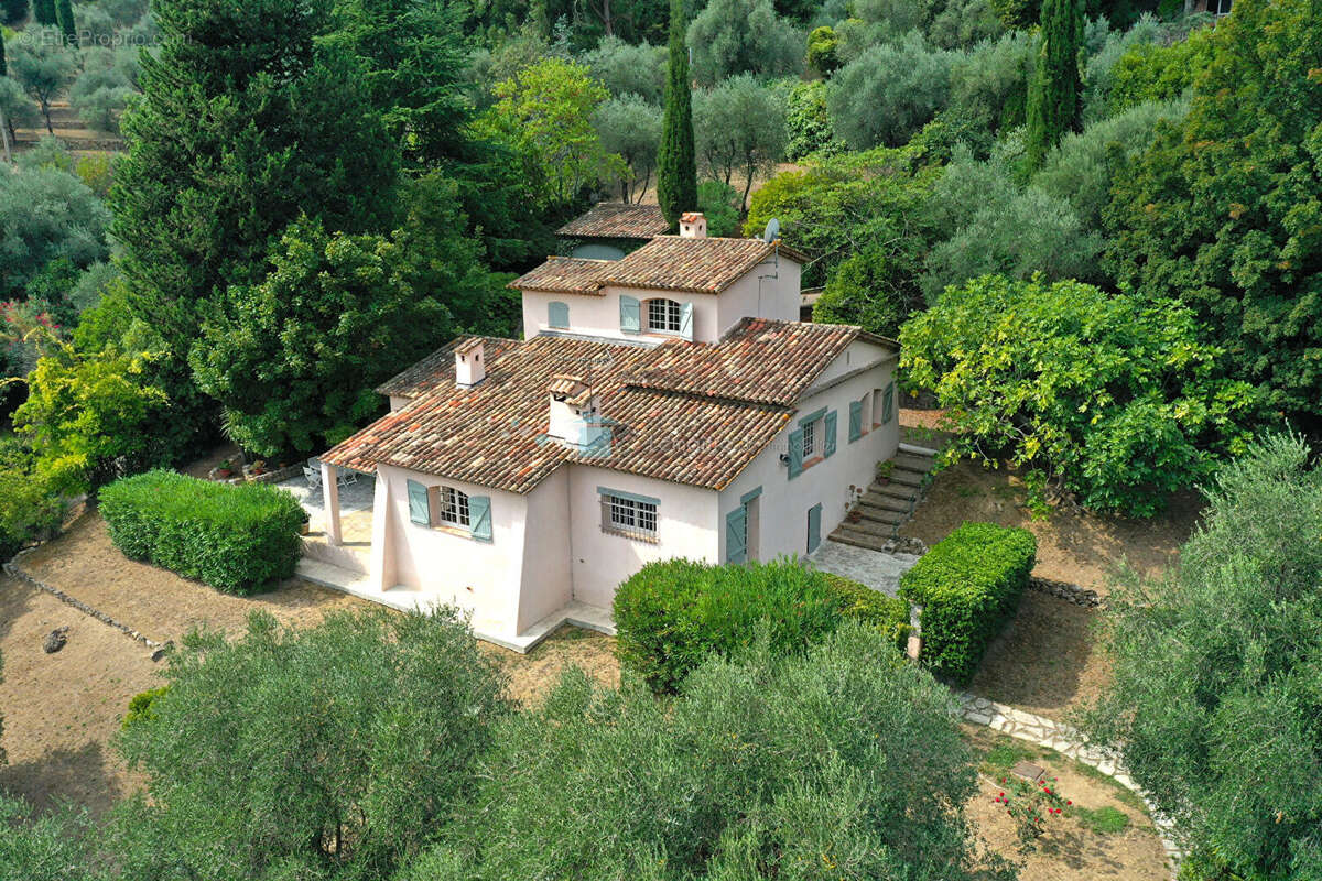 Maison à GRASSE
