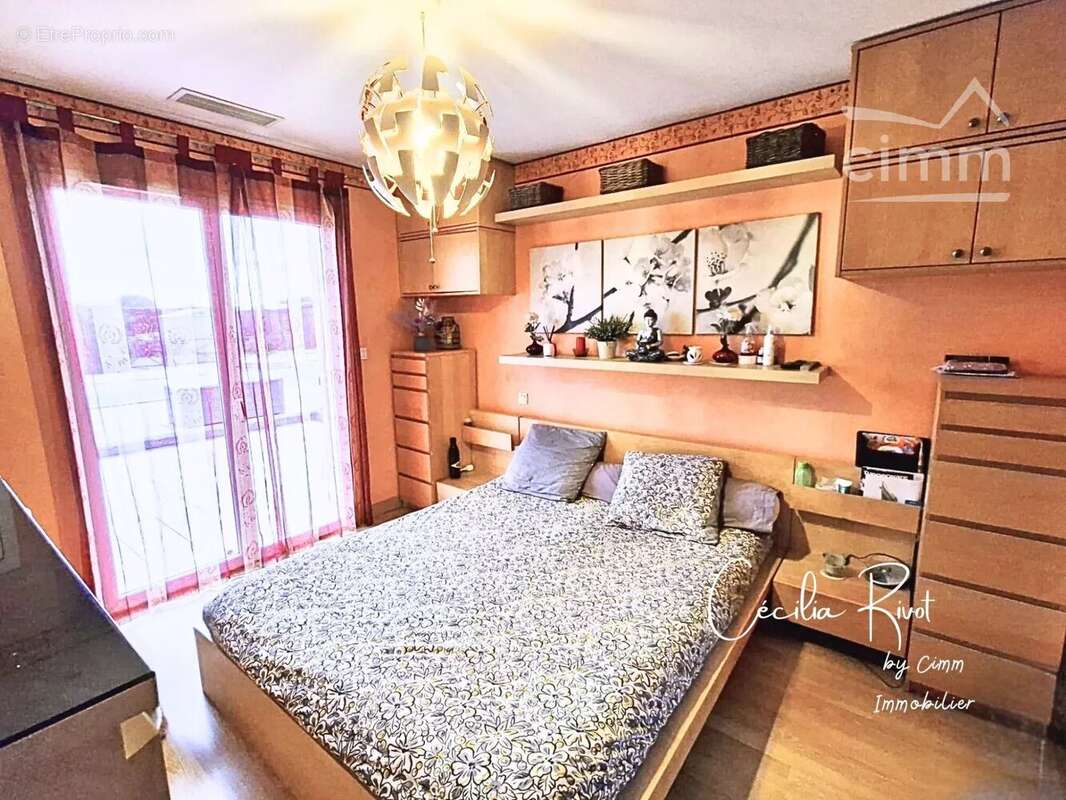 Maison à SAINT-CHRISTOLY-DE-BLAYE