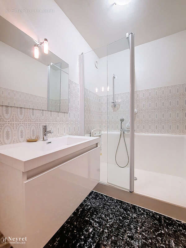 Appartement à VENISSIEUX