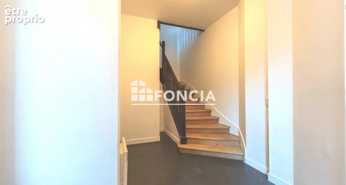 Petite maison au coeur du xiveme arrondissement metro alesia - photo 4