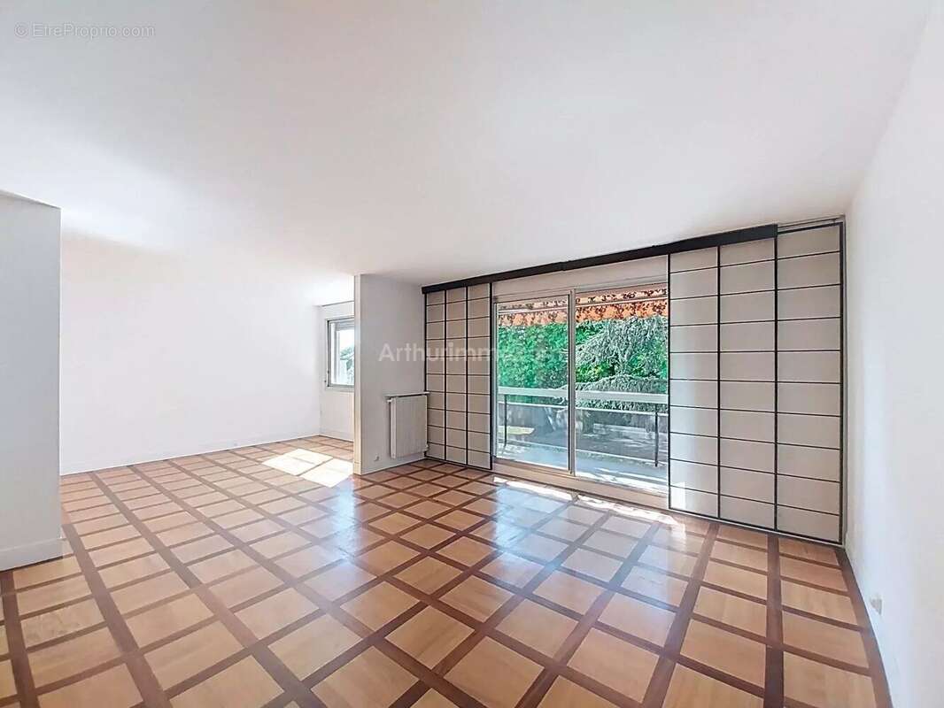 Appartement à NOGENT-SUR-MARNE