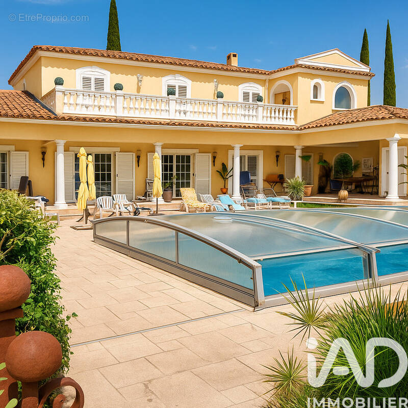 Photo 1 - Maison à TRANS-EN-PROVENCE