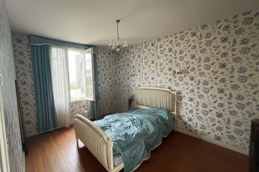 Maison à VILLARS-LES-BOIS