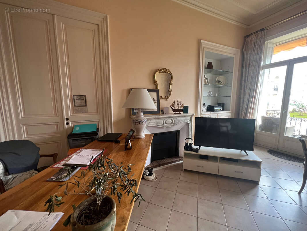 Appartement à MENTON