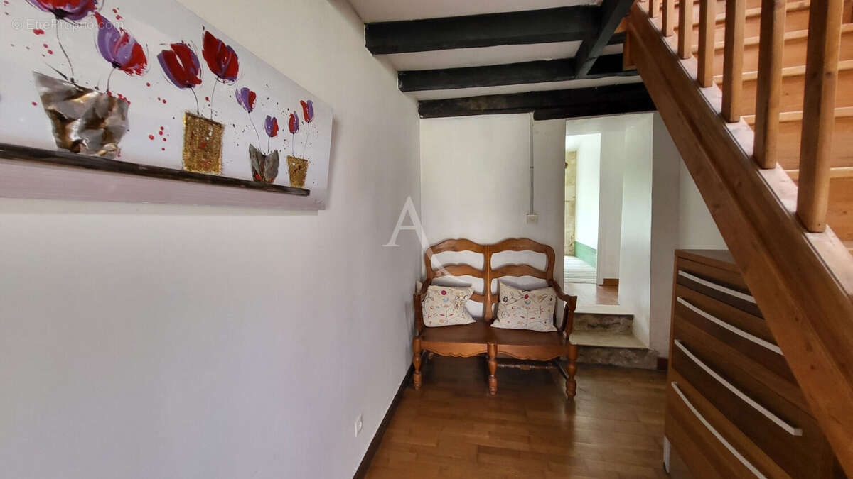 Maison Mortagne Sur Gironde 4 pièce(s) 135 m² - photo 14