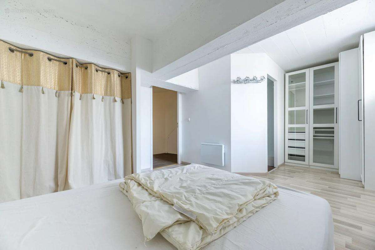 Appartement à INDRE