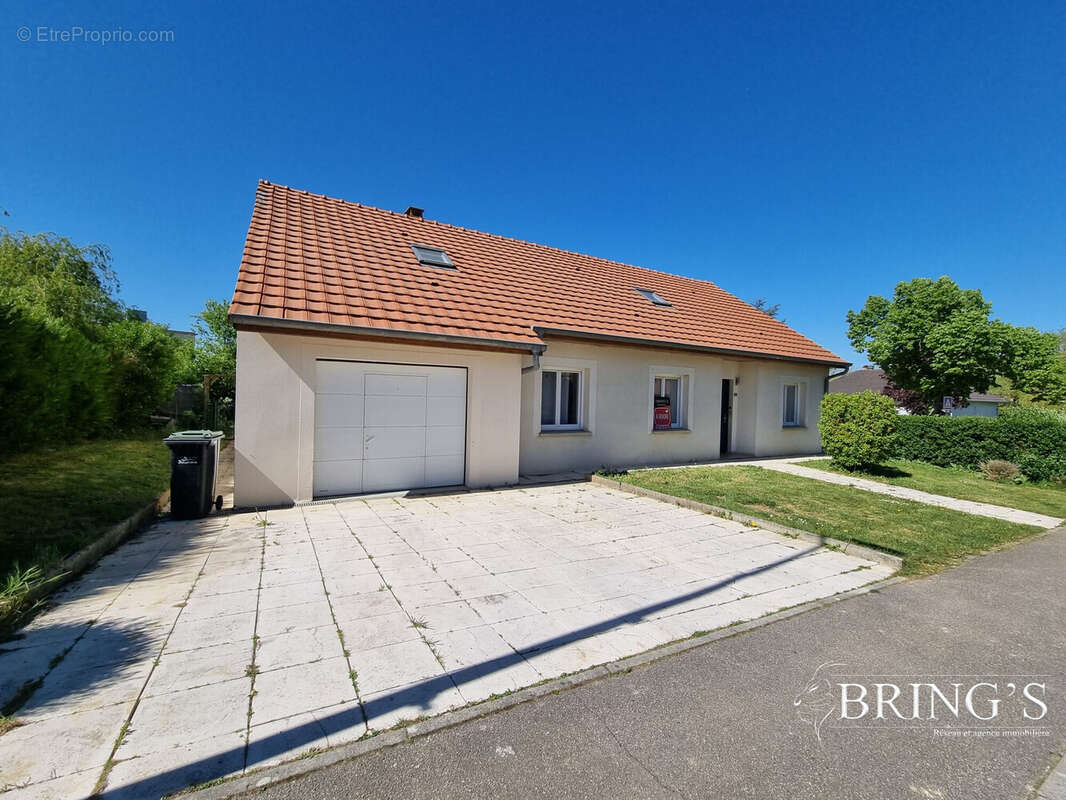 Maison à DELME